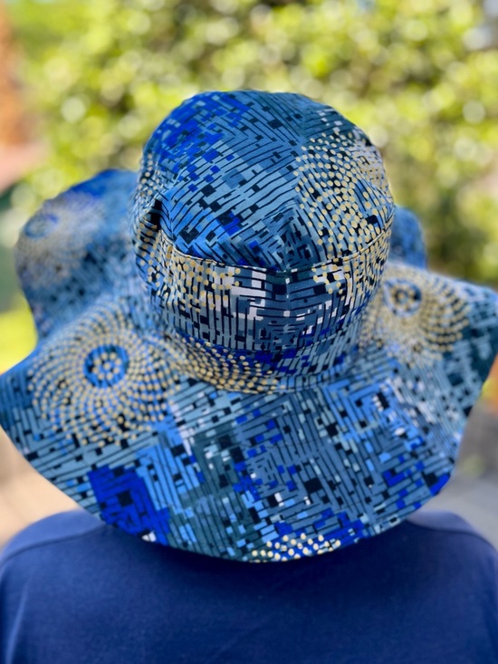 Accessories - Women’s Wide Brim Sun Hat Floppy Beach Hat in Bright Summer Blues